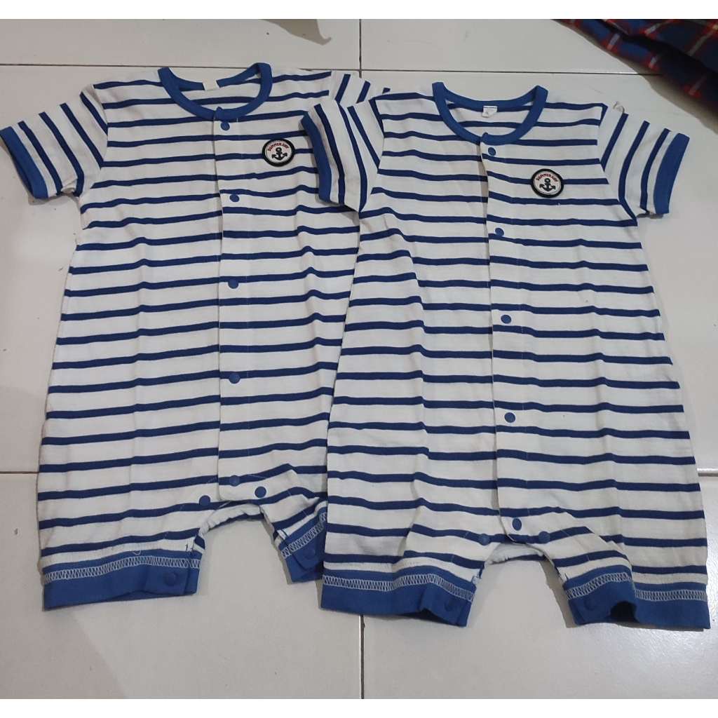 Preloved baju bayi kembar twin jumper