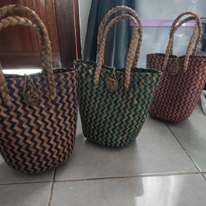 tas tikar purun