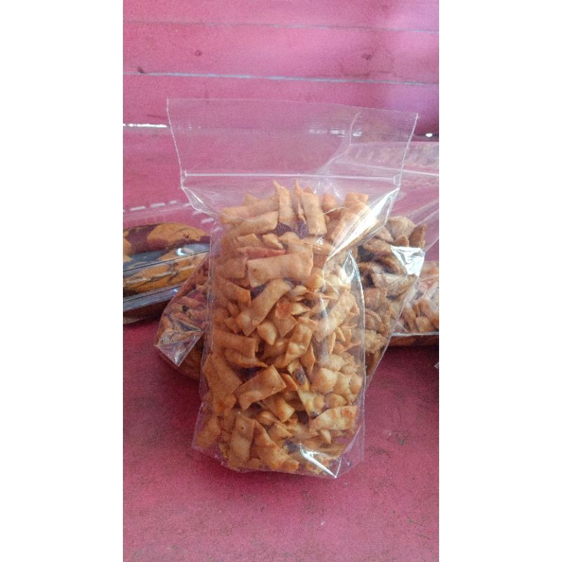 

KRUPUK bantal
