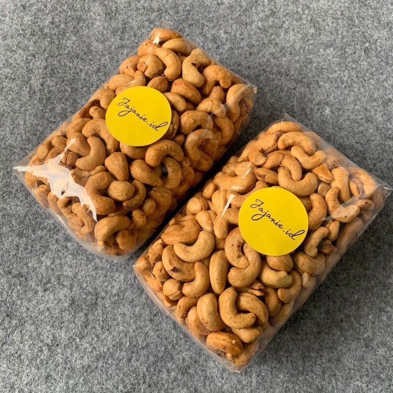 

Kacang Mede Super