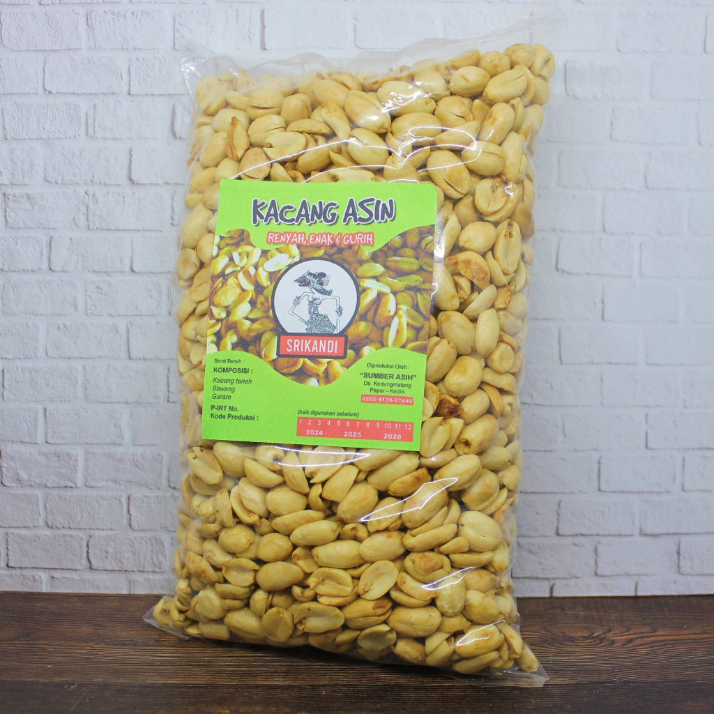

Kacang Asin / Kacang Kupas / Kacang Kupas Kulit / Camilan Kacang / Jajan Kacang-kacangan