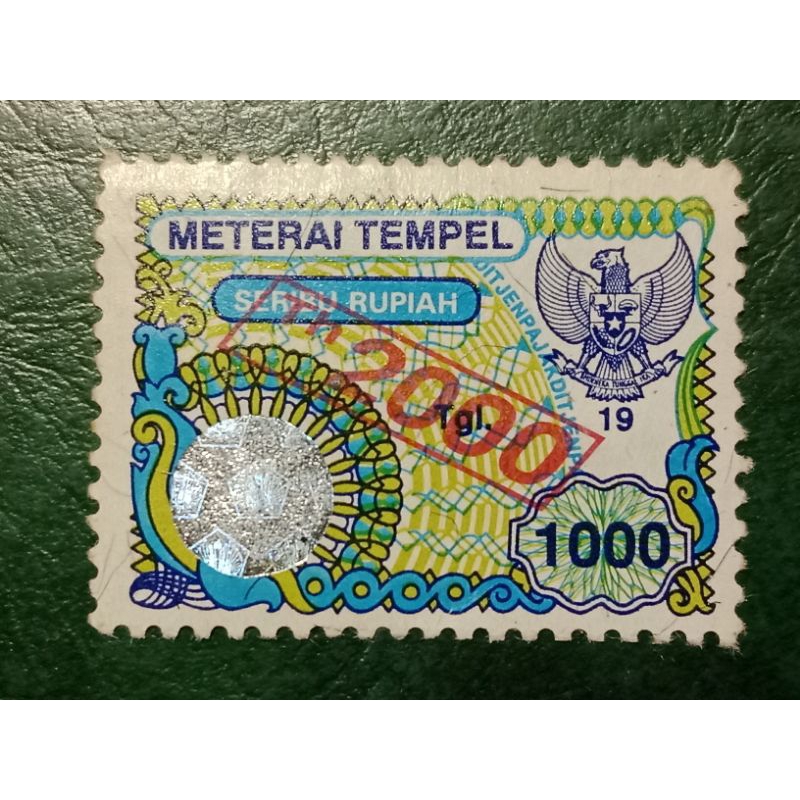 

Materai Tempel Indonesia Rp 1000 Tahun 2000 UN USED