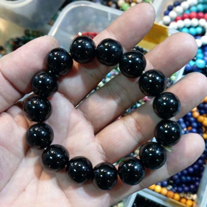 gelang batu Black onix natural