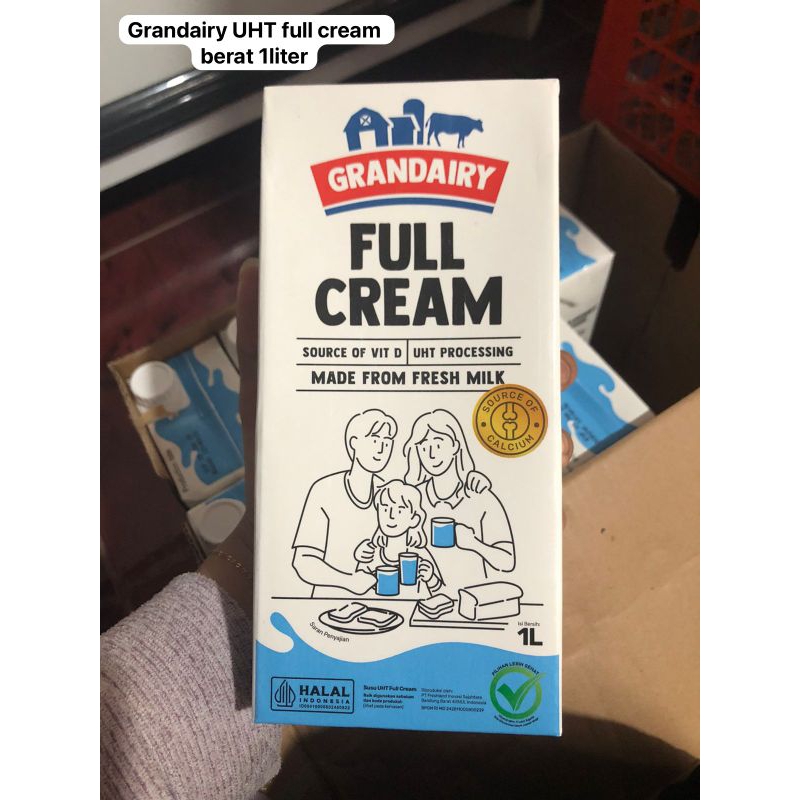 

Grandairy milk UHT full cream berat 1 liter