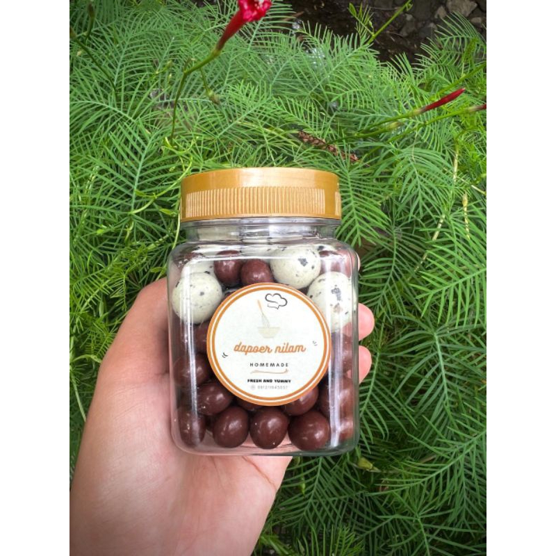 

Kue Kering Lebaran Chocomix ukuran 200 gram