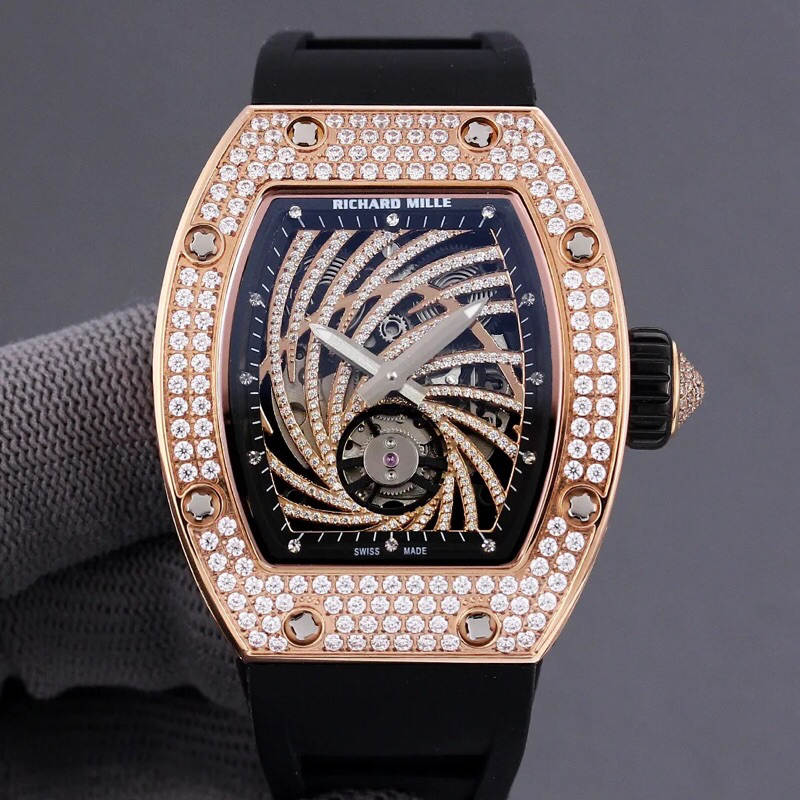 JAM TANGAN WANITA RM 051 DIAMOND TWISTER IN ROSEGOLD ON BLACK STRAP RUBBER SWISS 1:1 FULLSET