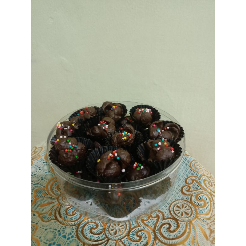 

Chocho crunch coklat kue lebaran camilan per toples 500gr