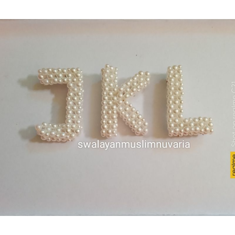 BROS HURUF INISIAL NAMA MANIK-MANIK PUTIH J,K,L