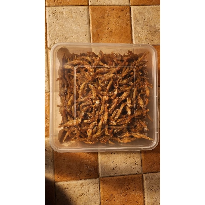 

Ikan Bilis Kriuk (Kalimantan)