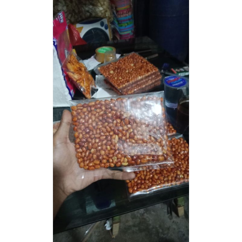 

Kacang Pedas