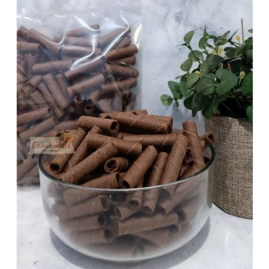

SNACK CAMILAN WAFER ROLL ASTOR COKLAT (BERAT 500 GRAM)