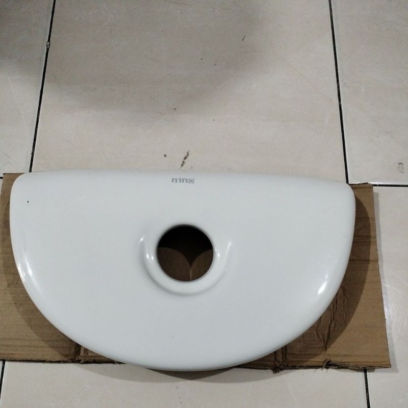 tutup tangki kloset oulu A 865 monoblok