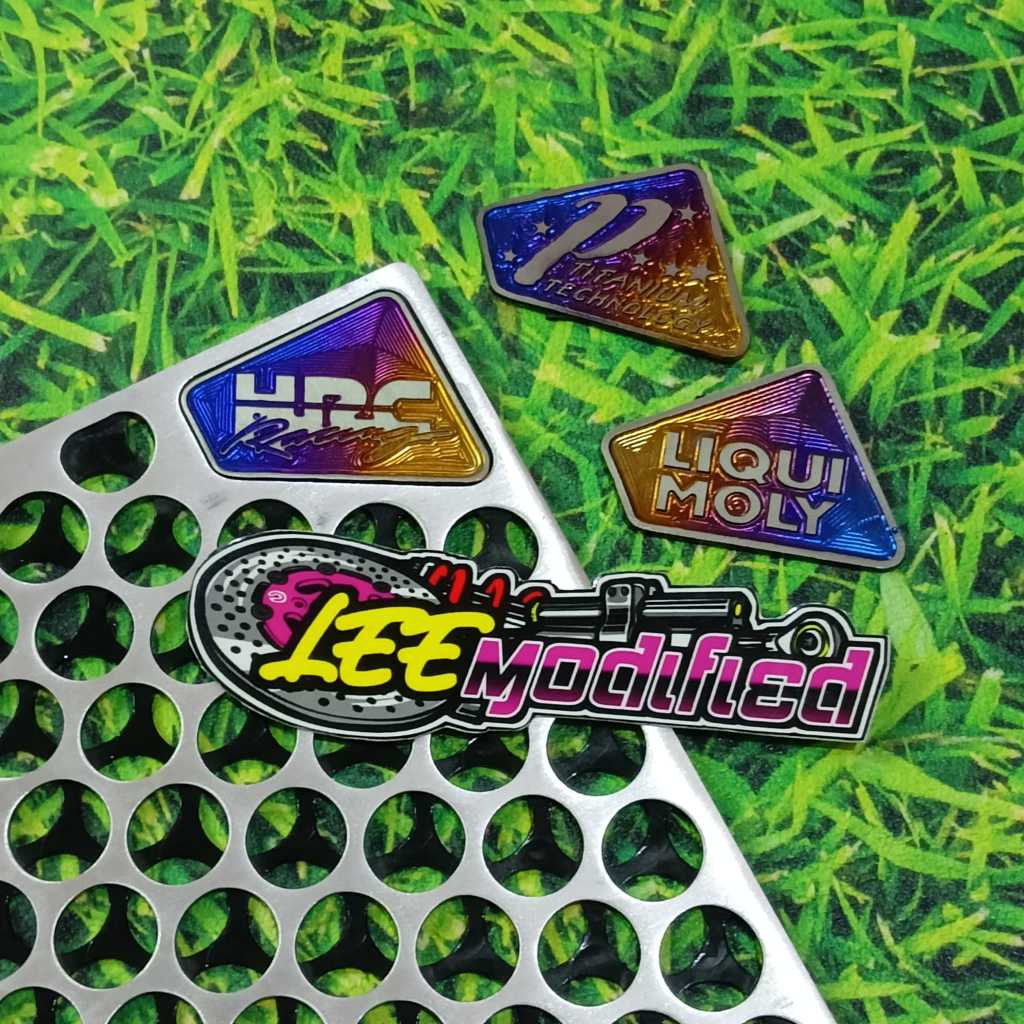 Emblem titanium cover radiator HRC VARIO 125/150/160 PCX TITANIUM LIQUIMOLY P TITANIUM HRC TITANIUM