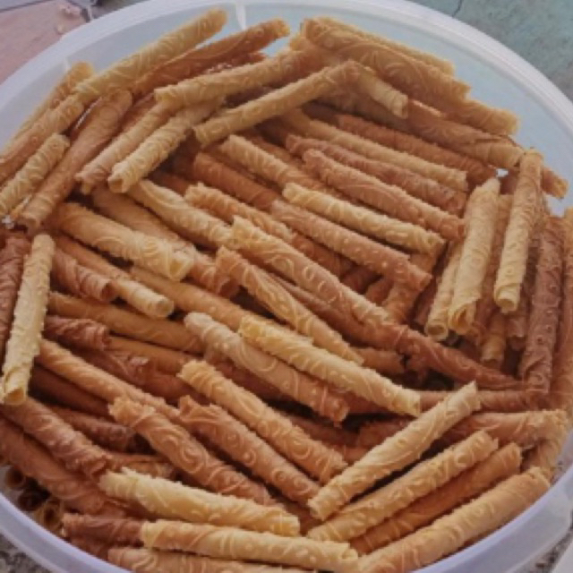 

KUE SOMPRONG 1 KG TEPUNG BERAS