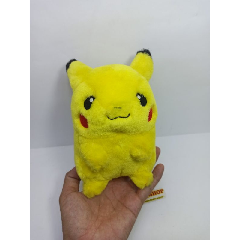 boneka pokemon Pikachu gemoy vintage