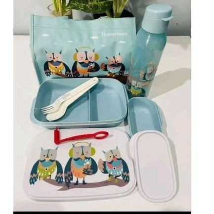 TEMPAT MAKAN SEKAT TUPPERWARE