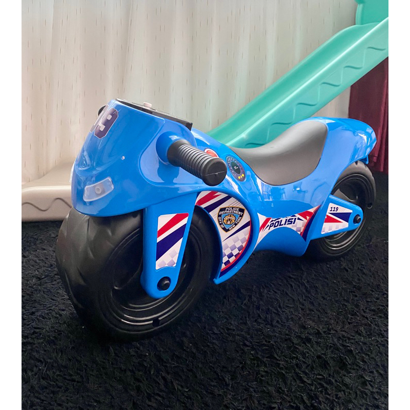 MOTOR BALAP MUSIK & LAMPU MAINAN ANAK BISA DITUNGGANGI DINAIKI