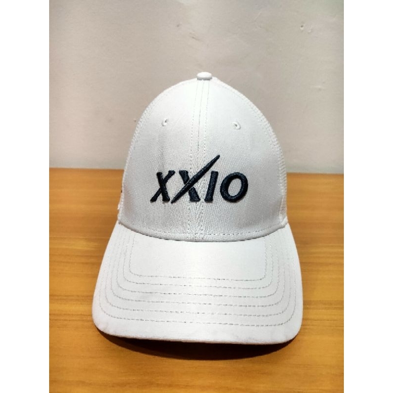 topi golf XXIO