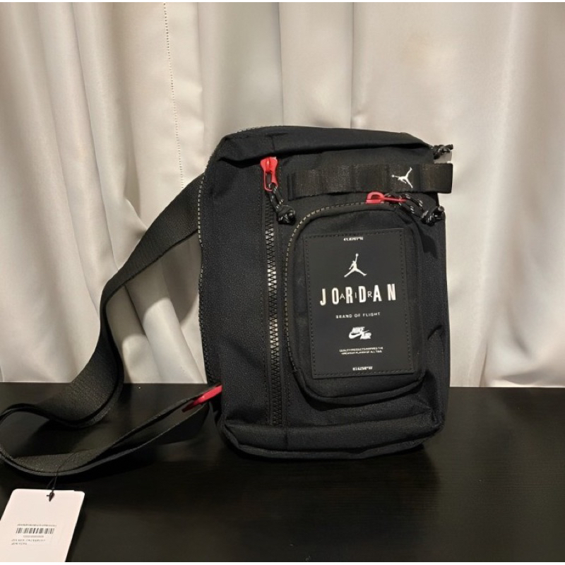Air Jordan Hesi shoulder Bag 100% Original