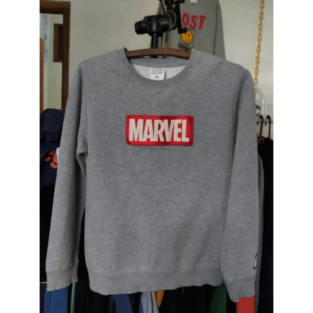 C30 - Sweater CN HENUS EDWIN - MARVEL Original  Abu All Size Lingkar Dada: 114, Panjang: 63