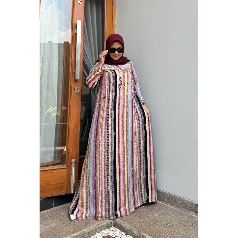 Saulin store gamis saulin motif salur