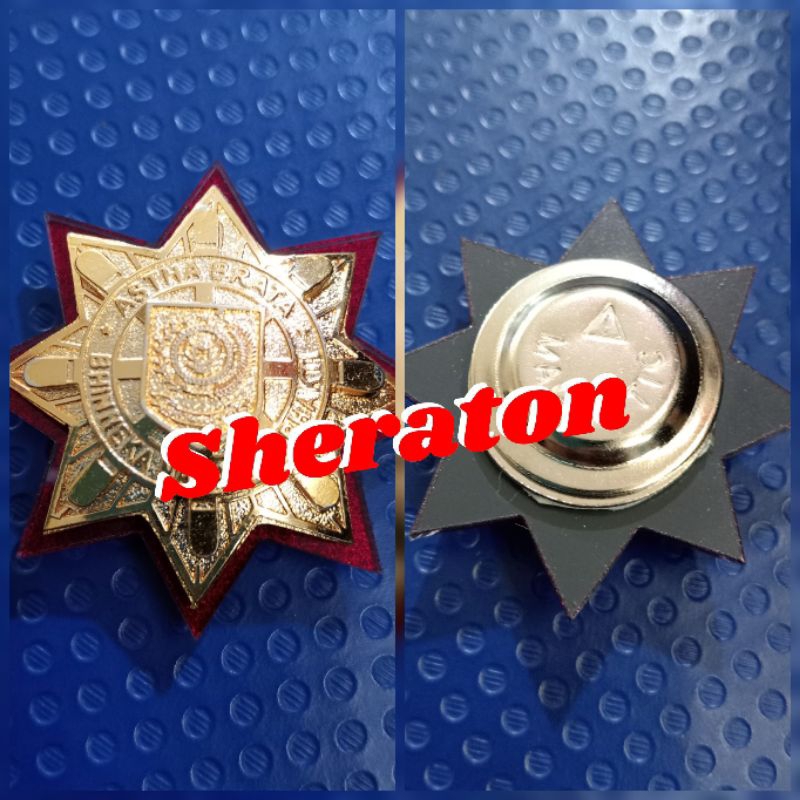 

pin ASTHA BRATHA mika merah -magnet