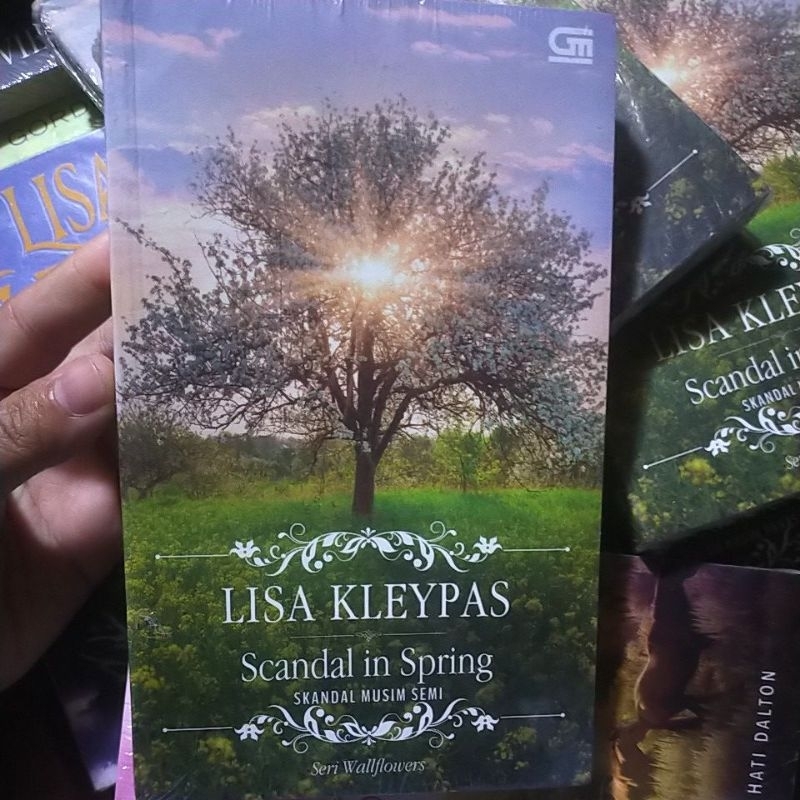 novel segel skandal musim semi by Lisa kleypas terjemahan harlequin murah dastan