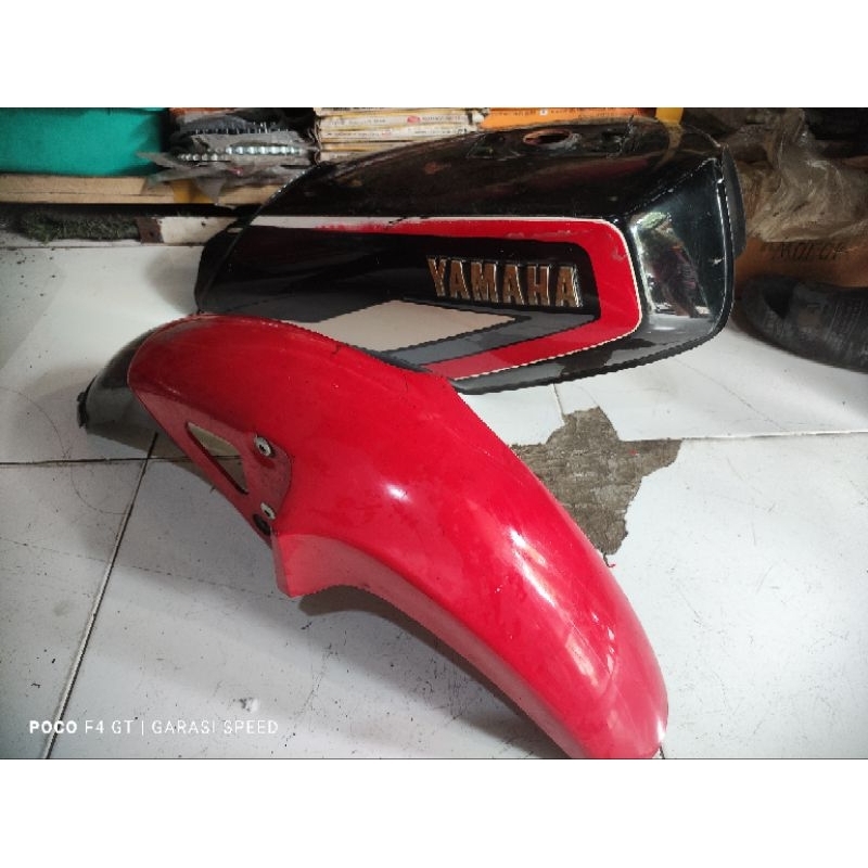 Tengki Rx king kobra dan spakbor depan original copotan motor