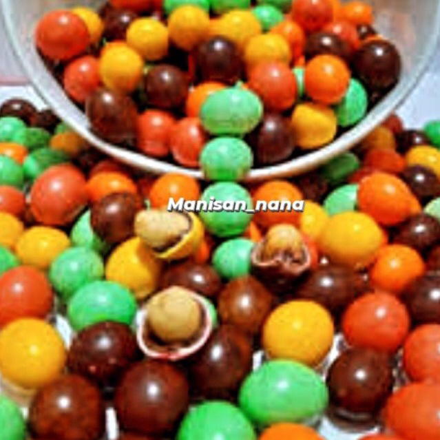 

COKLAT CHA CHA ISI KACANG (250gram)