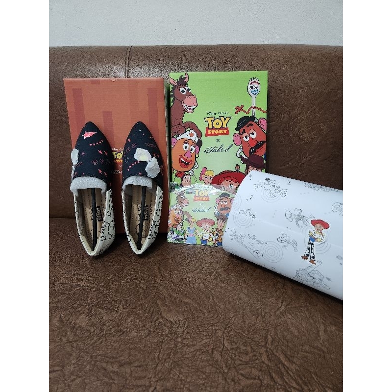 Ittaherl Toy Story Vol 2 Toy Story True Friends Pointy Slip On Ink Cloud Size 37 - New