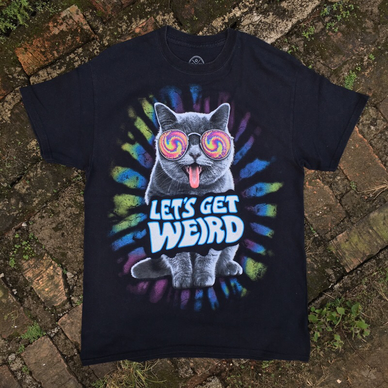 Kaos/Tshirt DOM Cat -Let’s Get Weird Graphic Tee