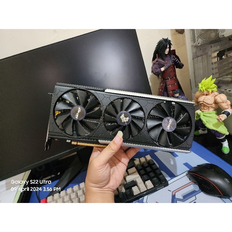VGA RX 5700 XT / RX-5700-XT NITRO SHAPPHIRE (minus)