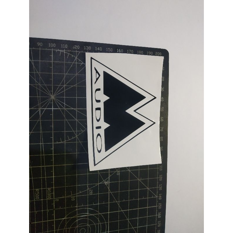 

cutting stiker m audio
