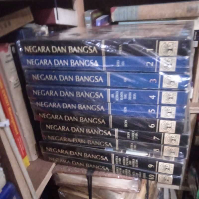Ensiklopedia negara dan bangsa 1-10 lengkap Rp 450.000