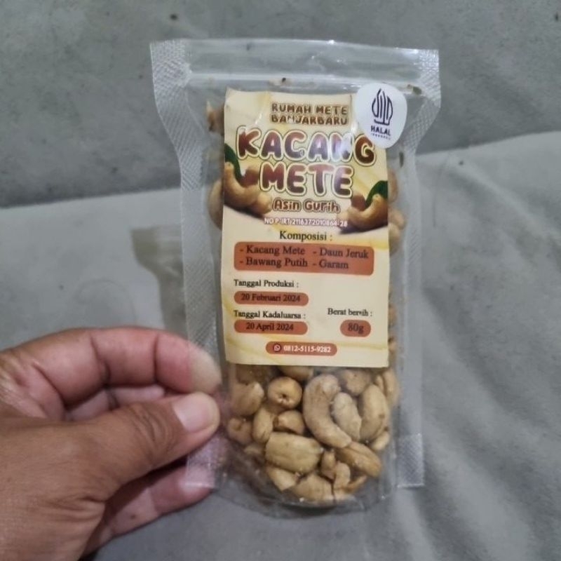

kacang mete asin gurih
