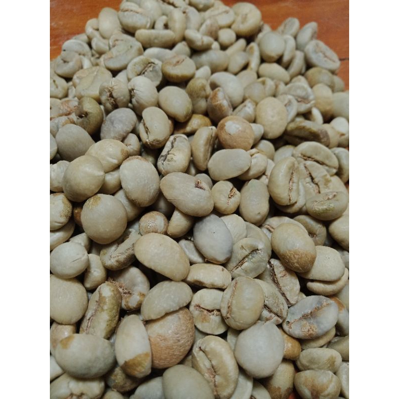 

Biji Kopi Mentah 1kg /robusta green beans / Biji Kopi Mentah original / Kopi gunung asli