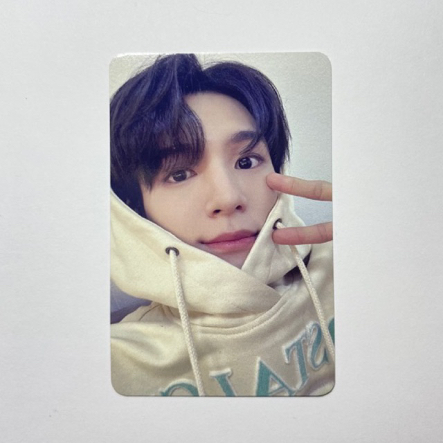 jeno hoodie home binder nct jaemin cimol jeno jisung christmas pink xmas melet mangap peace headphon