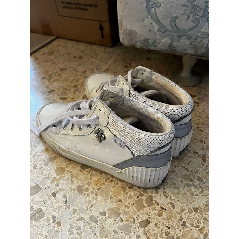 KEDS - Sepatu Preloved