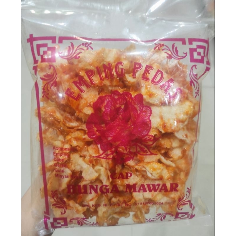 

kripik emping cabe pedas sambal balado vegetarian friendly cap bunga mawar Medan