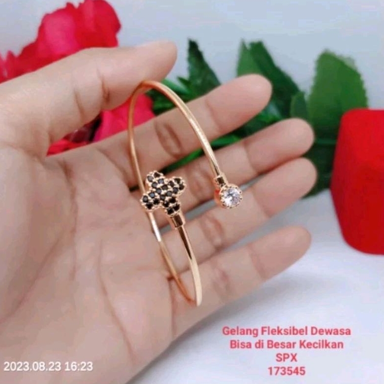 gelang fleksibel bisa di besar kecilkan titanium lapis emas xuping rodium