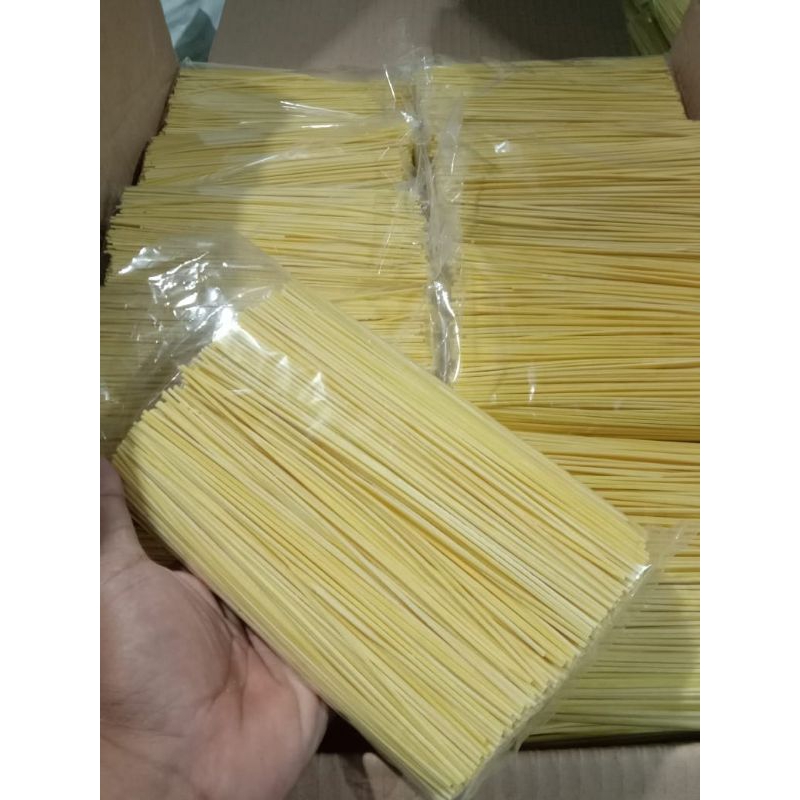 

Mie lidi mentah 17 cm | 500 gram