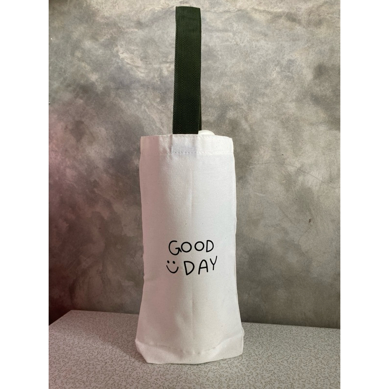 Pouch /kantong / sarung botol /tas tumbler bahan blacu grade A  untuk botol minum / tumbler / termos