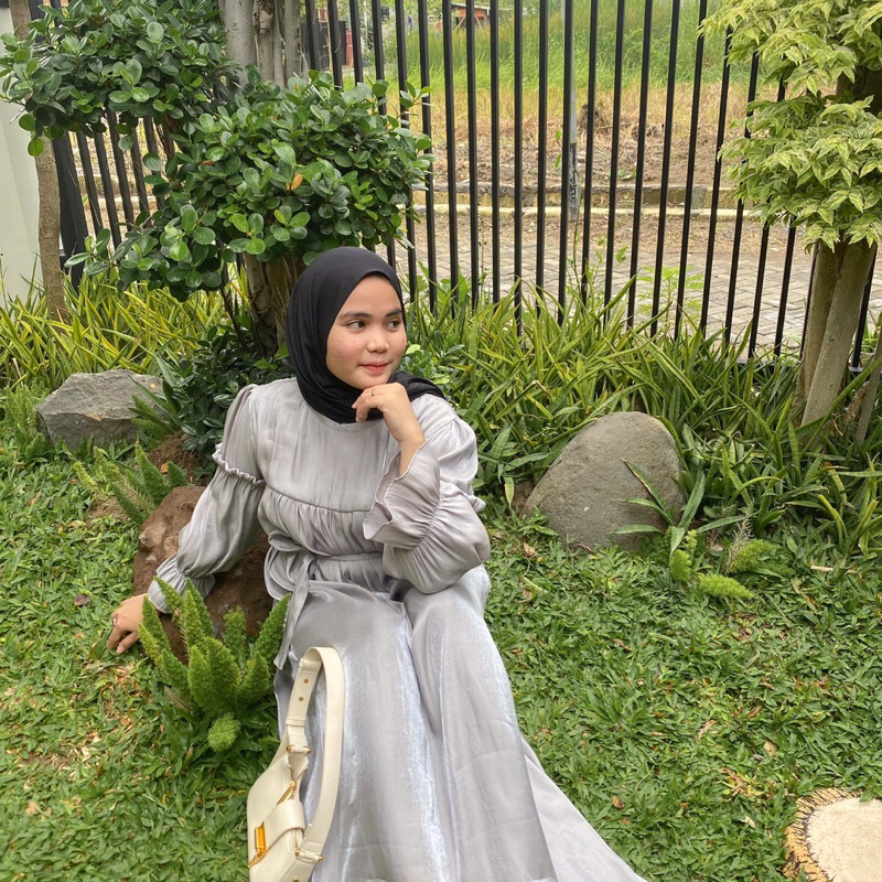 ARAYA SHIMMER SILK DRESS LEBARAN ABAYA KAFTAN SHIMMER SILK SATIN