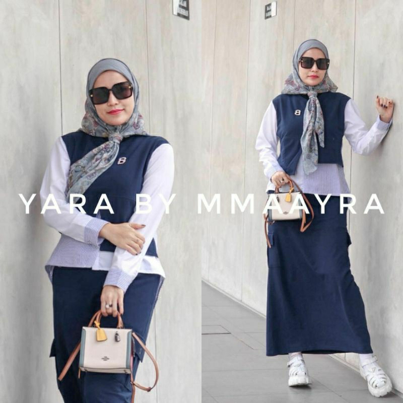 yara by mmaayra setelan kaos baby Terry dan rok kargo span A baju terbaru ootd hijab fashion muslim stylish baju wanita baju warna navy putih remaja dewasa