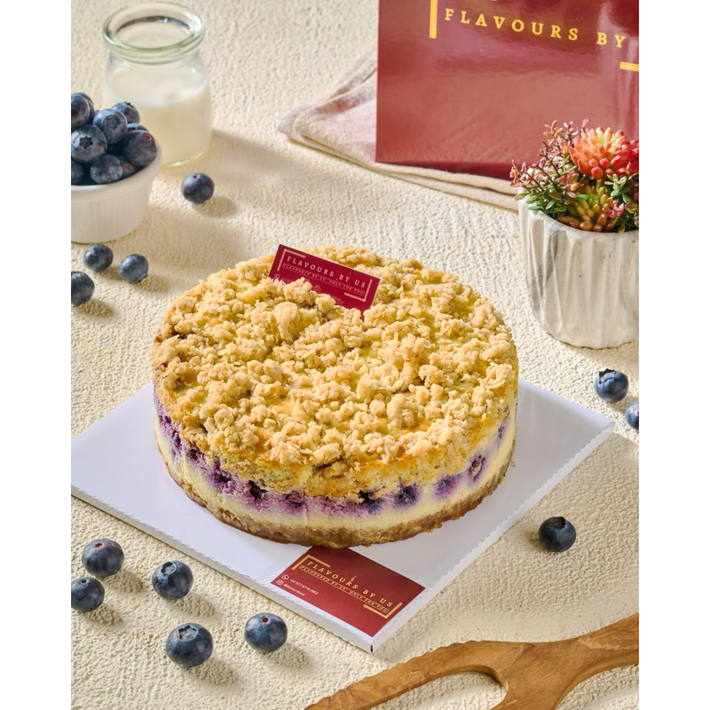 

Baileys Cheesecake / Blueberry Crumble Cheesecake / Strawberry Crumble Cheesecake