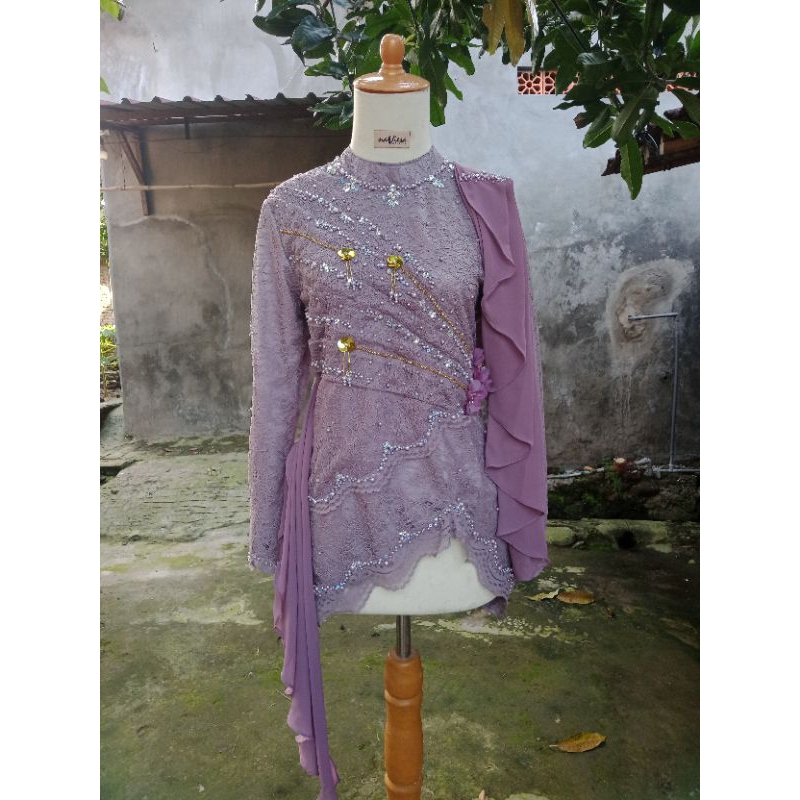 JASA JAHIT KEBAYA