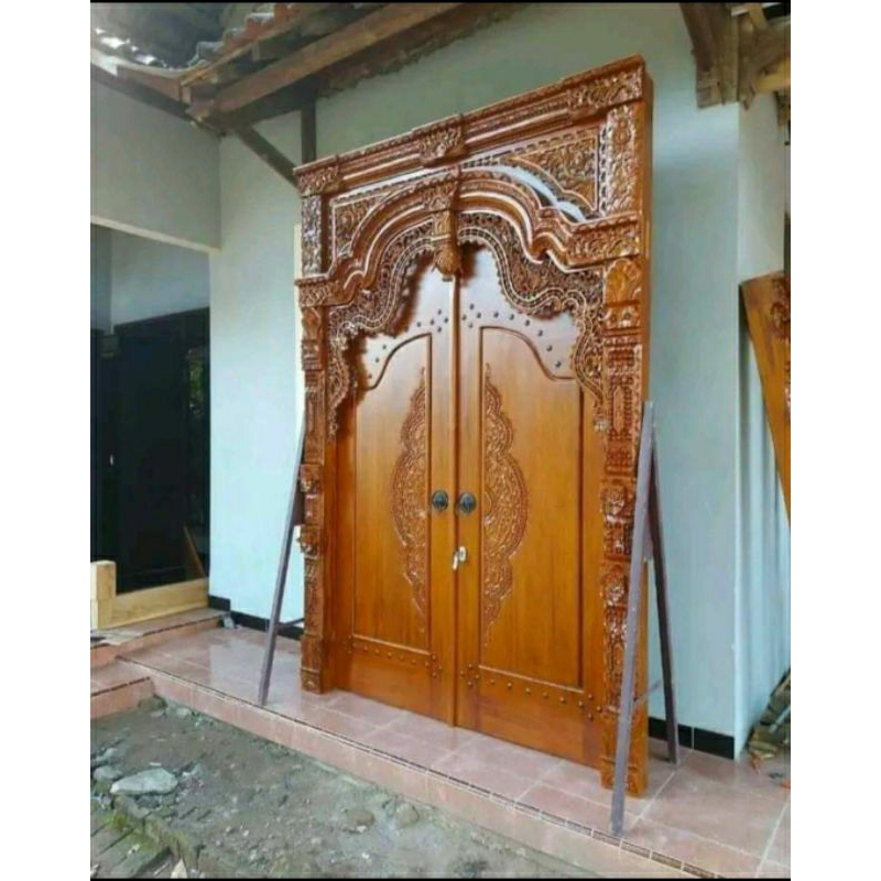 Pintu Gapura Jati Ukir Jepara, Pintu Gapura Jati Ukir