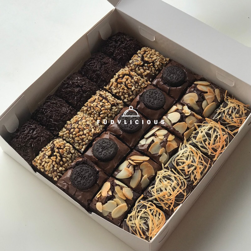 

[NEW VARIANTS] Fudgy Brownies Sekat (22x10cm) & (20x20cm) | [Baca Deskripsi] Brownies Panggang Coklat