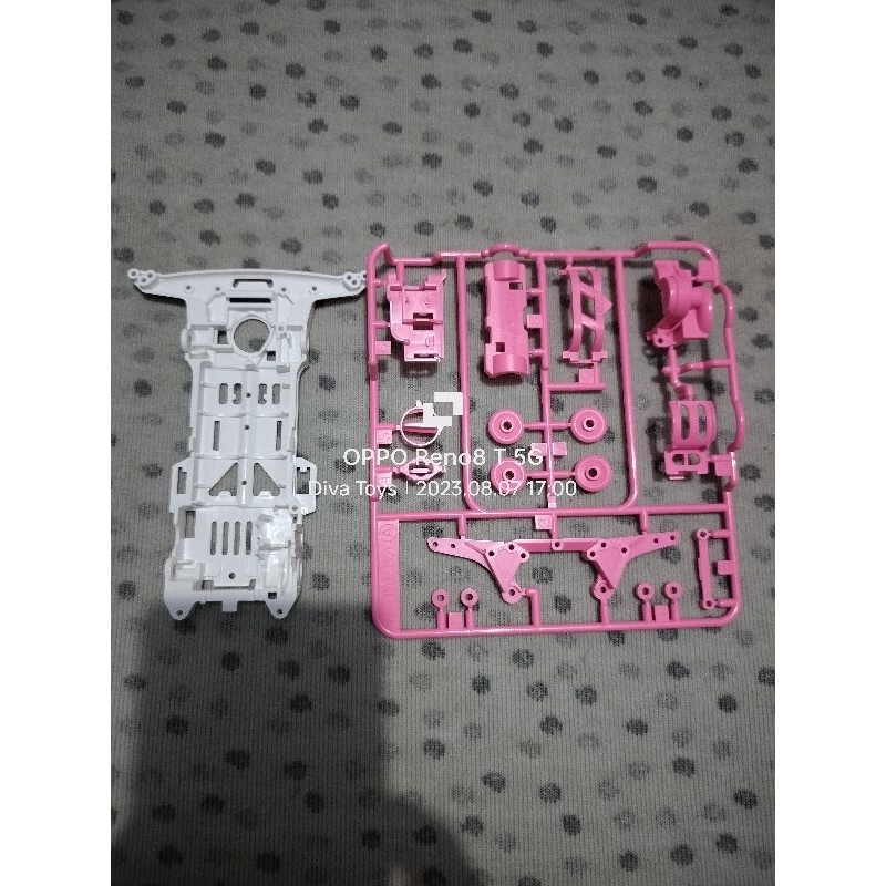 Tamiya Chassis Super 2 Putih + Gearbox S2 Pink