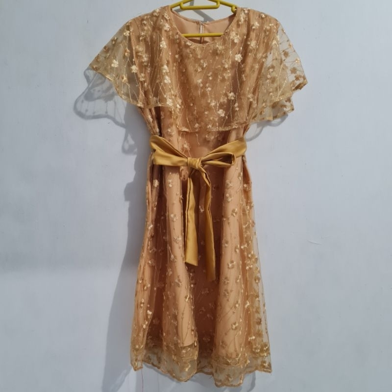 Dress Gold Flower / Gaun Bunga Emas Preloved